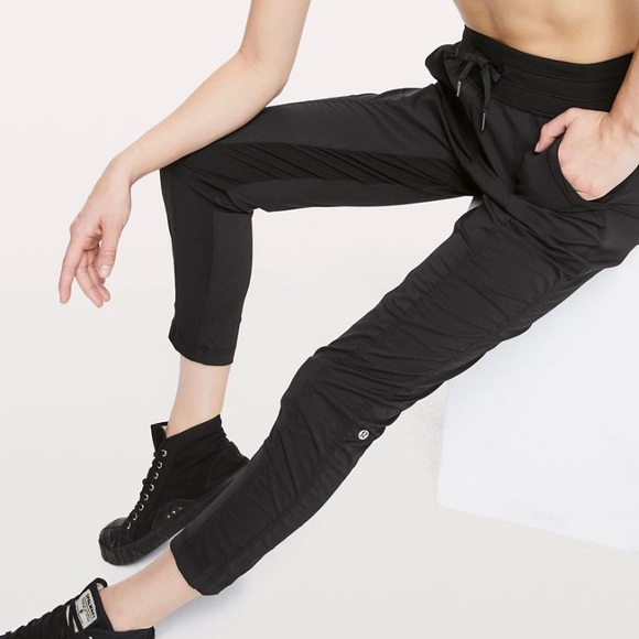 lululemon athletica Pants - LULULEMON street to studio pant!✨